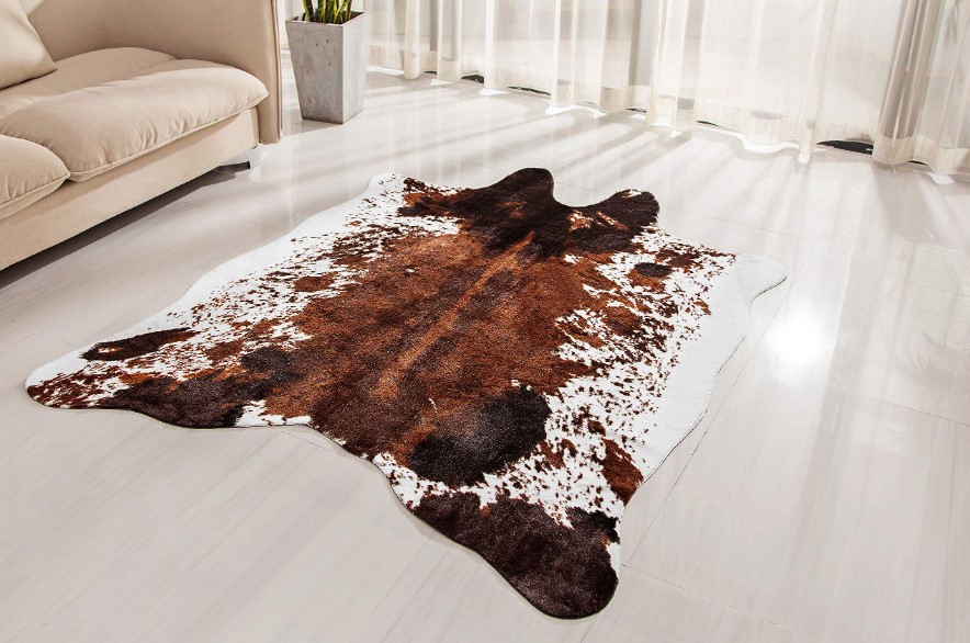 A Beginner's Guide to Buying Cow Hide Rugs